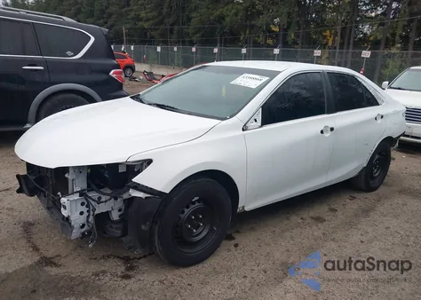 2015 Toyota Camry Le из США, поврежденный, VIN 4T1BF1FK0FU036564